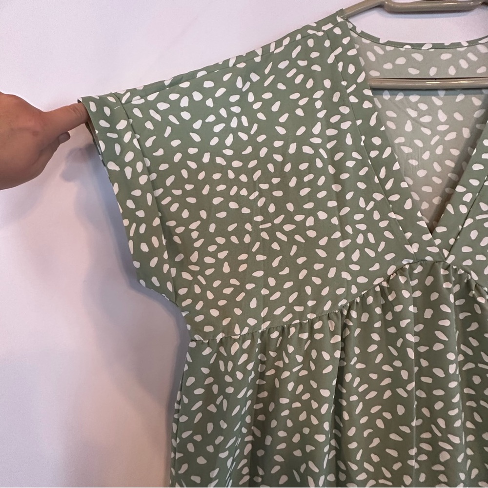 SHEIN Olive Green Patterned Midi V- Neck Flowy Dress Size 1XL - Picture 4 of 8